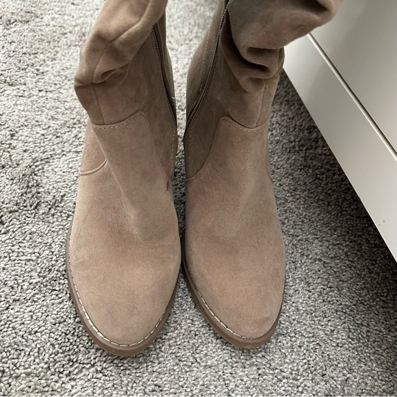 Universal Thread boots - Picture 5 of 5